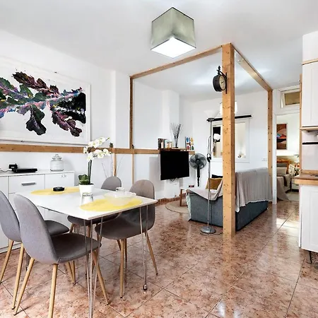 Apartment Acogedor Apartamento *